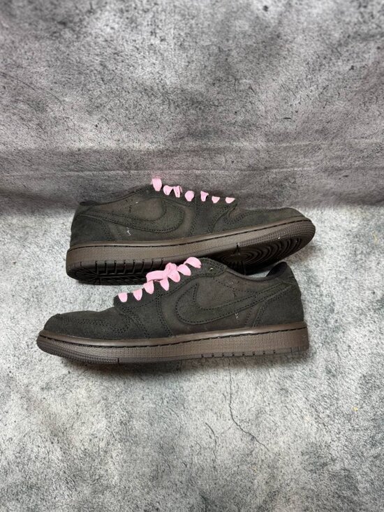 Size 5.5 | Jordan 1 Travis Scott With Box | Pre-Owned main image 7